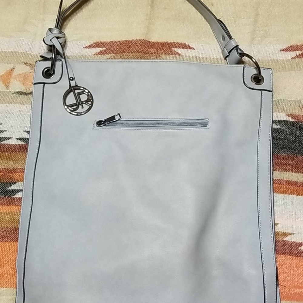 Handbag - Picture 2 of 3